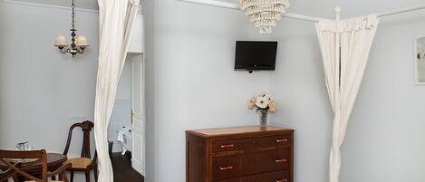 1 habitación, caja de seguridad en la habitación, cuna de viaje y wifi