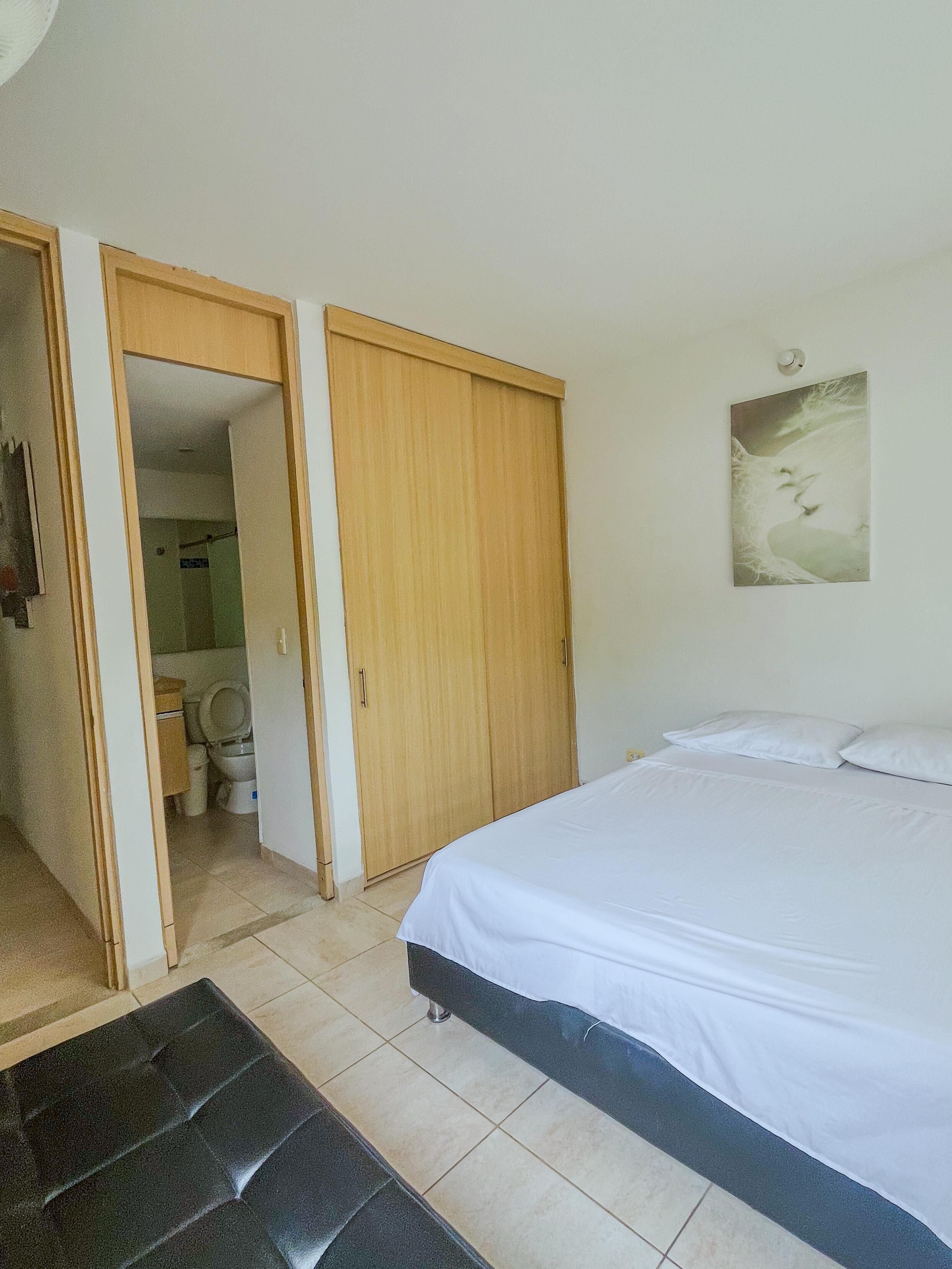 5 habitaciones, wifi gratis y ropa de cama 