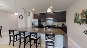 House, Multiple Beds, Private Pool, Pool View | Private kitchen | Fridge, microwave, stovetop, dishwasher