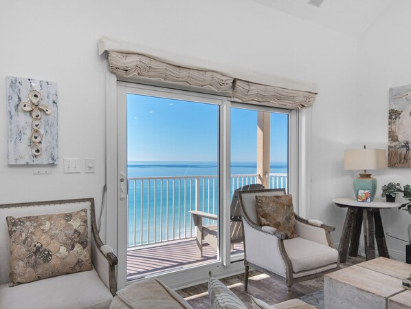 Smart TV, DVD player