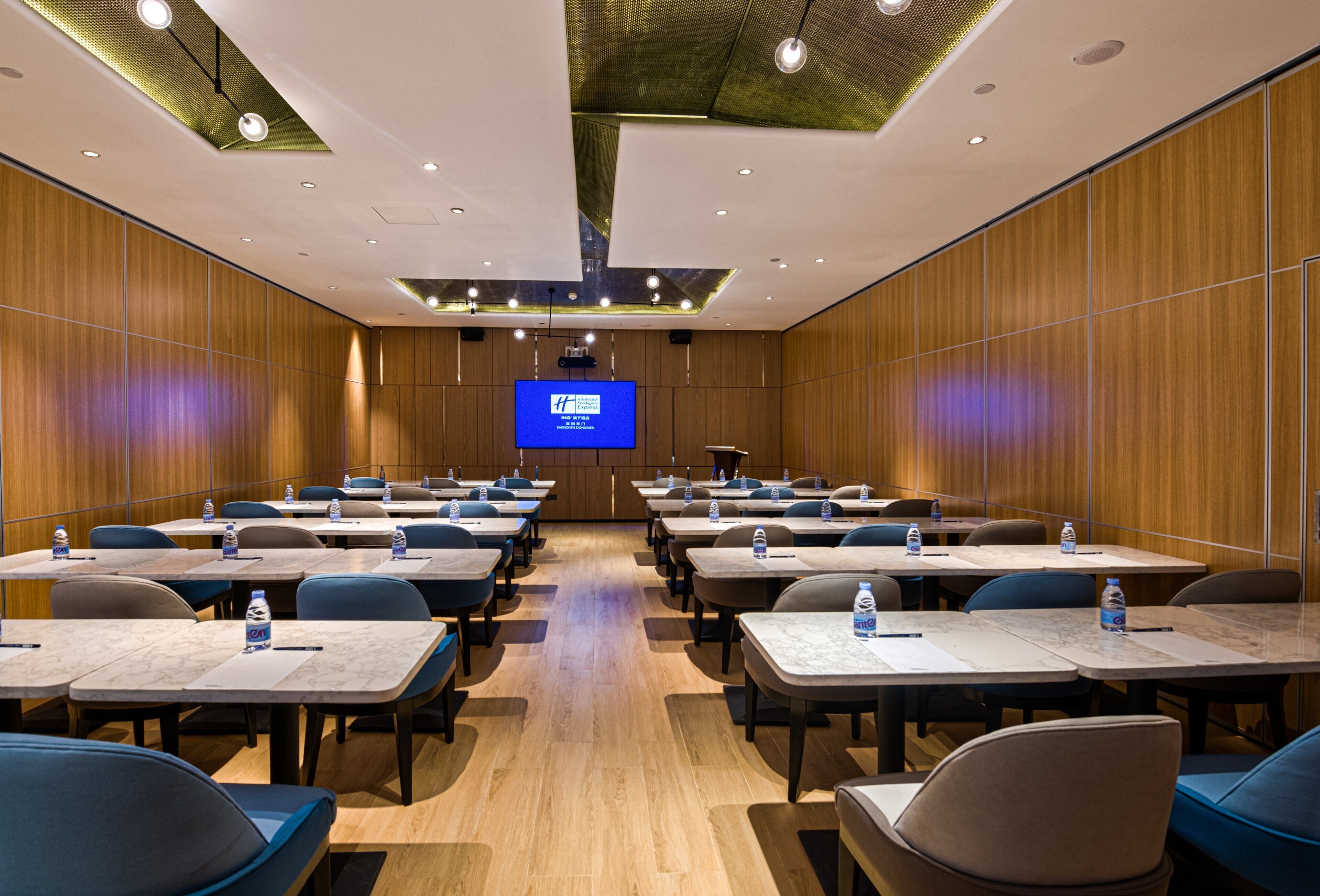 Photo - Holiday Inn Express Shenzhen Dongmen by IHG