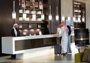 Lobby - Centro Corniche Al Khobar (Al Khobar)