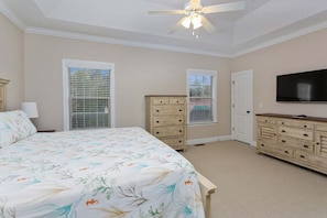 3 bedrooms, iron/ironing board, free WiFi, bed sheets