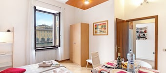 Lake View Historical Center Apartment, Riva del Garda, Italy
