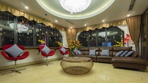 Lobby - BBQ Hostel Ha Long (Ha Long)