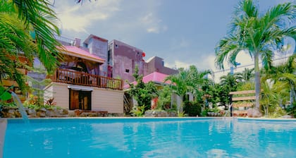 Villa De Babat