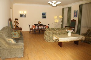 Interior - Fenix Guest House (Yerevan)