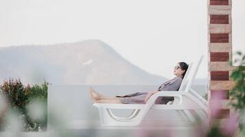 Khuôn viên nơi lưu trú