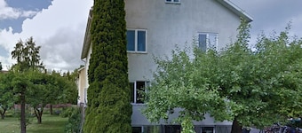 Homely and cozy rooms at Bed & Breakfast in quiet and charming neighborhood