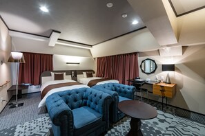 Chambre Deluxe avec lits jumeaux | Couette en duvet d'oie, bureau, rideaux occultants, Wi-Fi gratuit