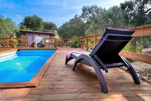 Pool - Villa Erve: A welcoming one-story independent house in the characteristic style of the Apulian countryside, with Free WI-FI. (Andrano)