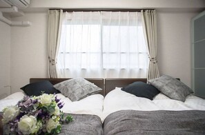 1 bedroom, iron/ironing board, free WiFi, bed sheets