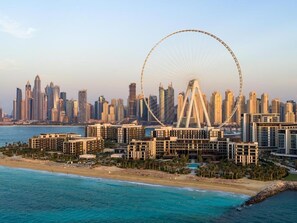 Beach nearby, white sand - Bombay Backpackers DXB - Adults Only (Dubai)
