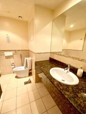 Shared Dormitory, Women only (4 Beds) | Bathroom | Combined shower/tub, hair dryer, towels, shampoo - Bombay Backpackers DXB - Adults Only (Dubai)