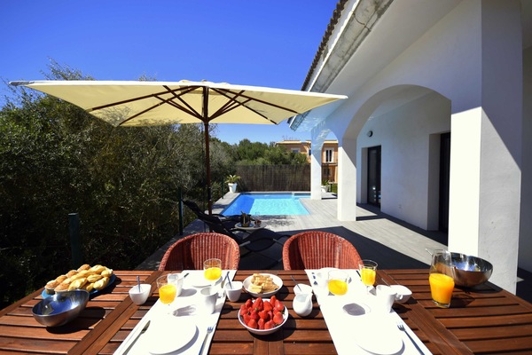Terrassentisch
