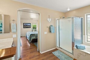 3 bedrooms, iron/ironing board, free WiFi, bed sheets - Amazing Views! Great Location! - Sun Up Ranch - S0 (Sedona)