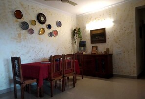 Dining - 3 bhk European Decor (Corporate Shelters) (Bangalore)