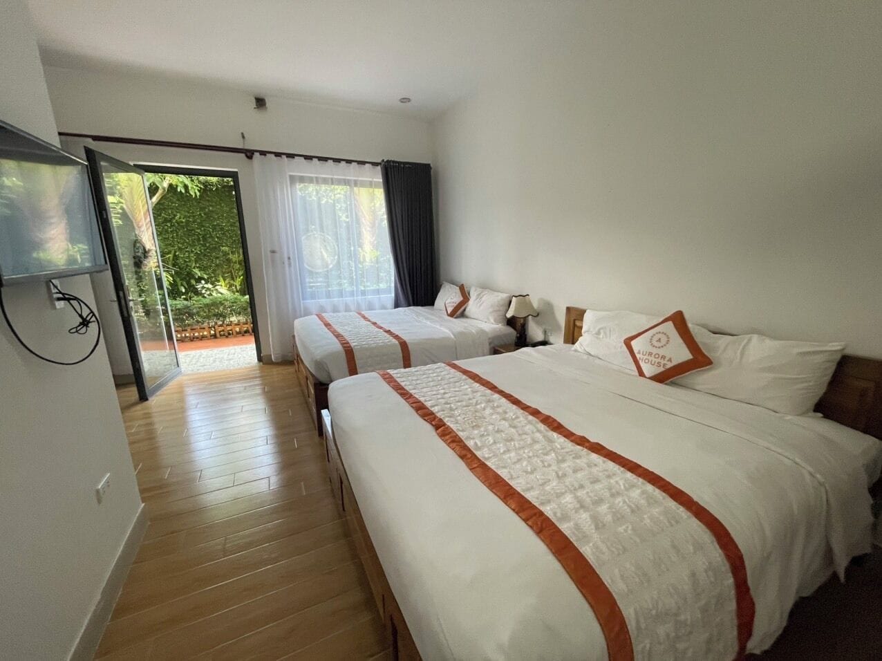 Photo - Aurora House