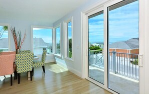 Unclassified image, 3 of 44, button