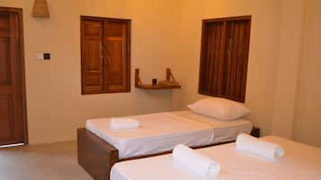 Deluxe Triple Room | Free WiFi