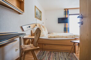 Basic Double or Twin Room