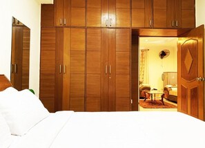 22 soveværelser, internetforbindelse