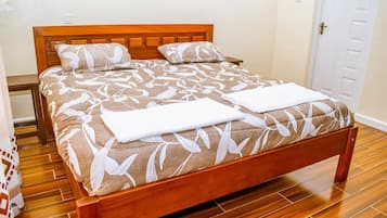 Desk, blackout curtains, free WiFi, bed sheets