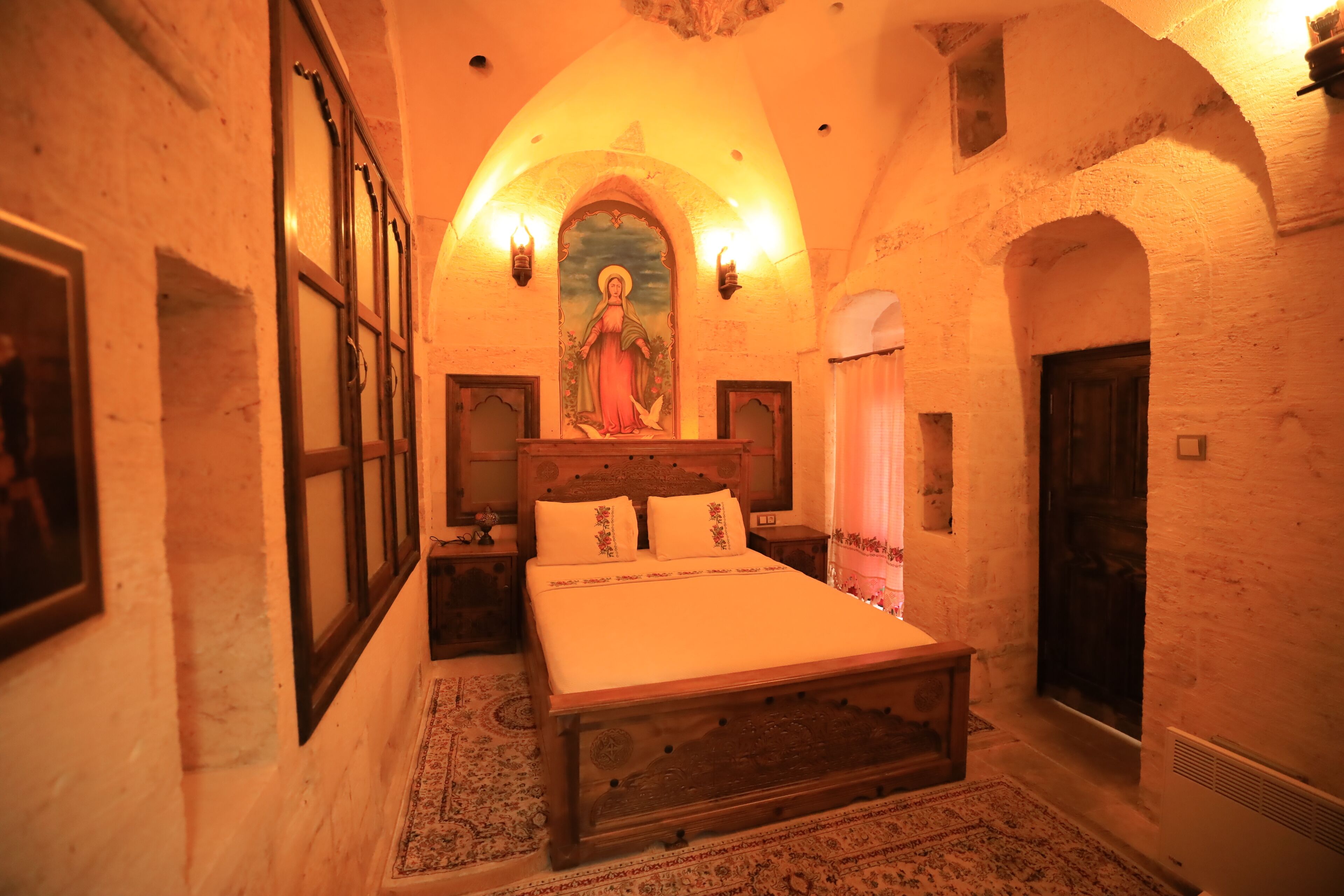 standard double room | 1 bedroom, minibar, desk, soundproofing