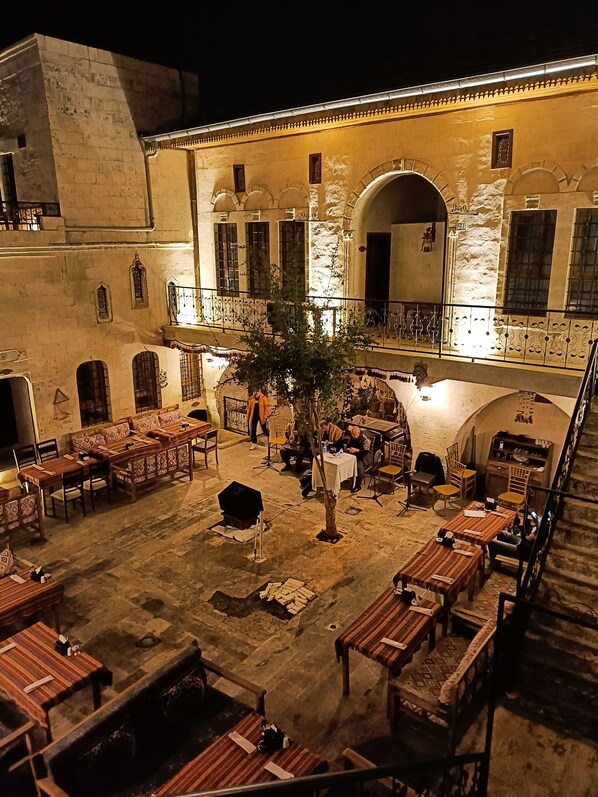 Front of property - Nahrin Hotel & Art (Sanliurfa)