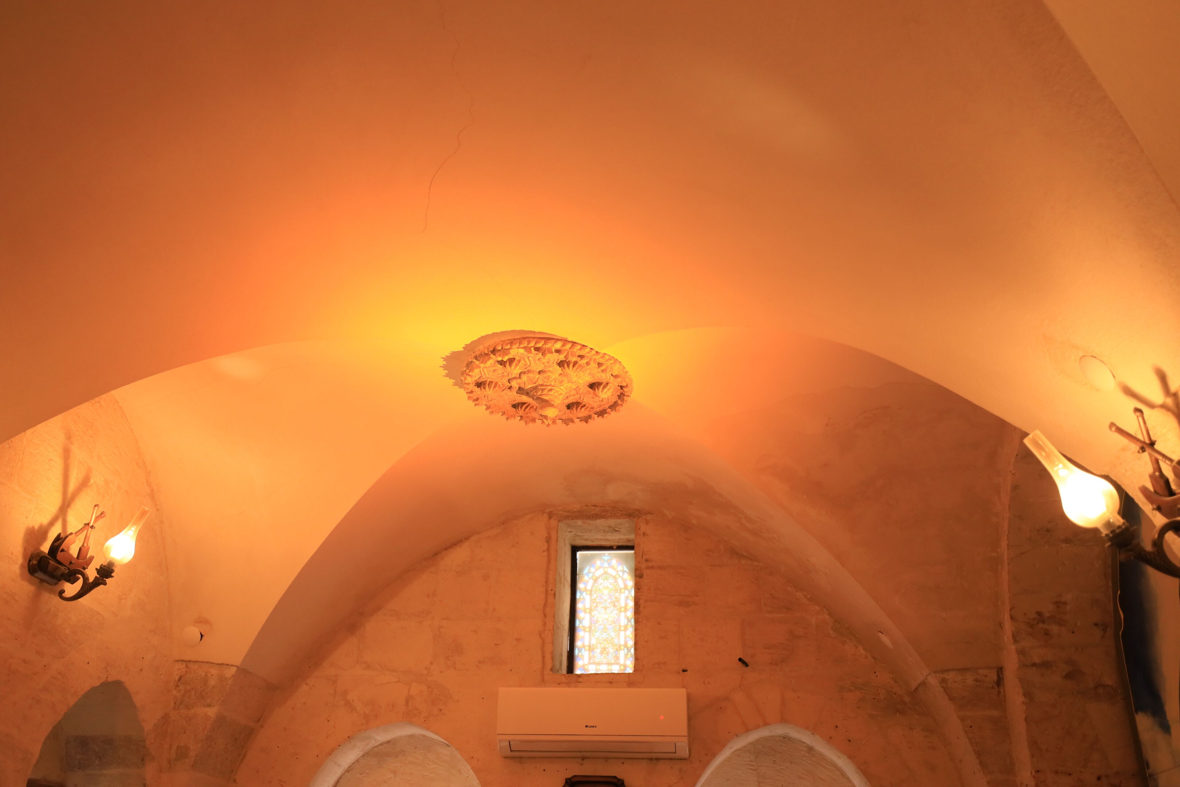 standard triple room | 1 bedroom, minibar, desk, soundproofing