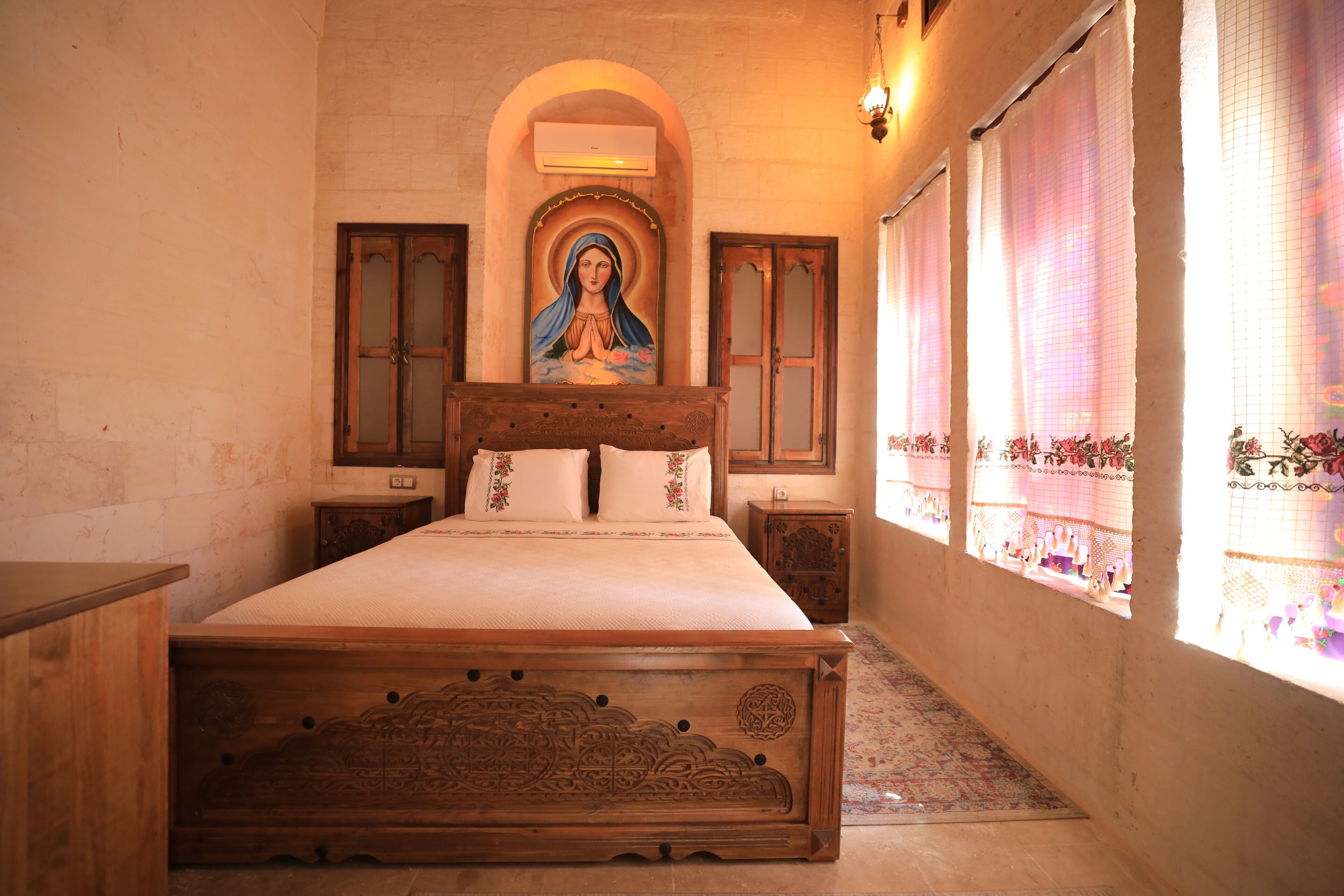 standard double room | 1 bedroom, minibar, desk, soundproofing