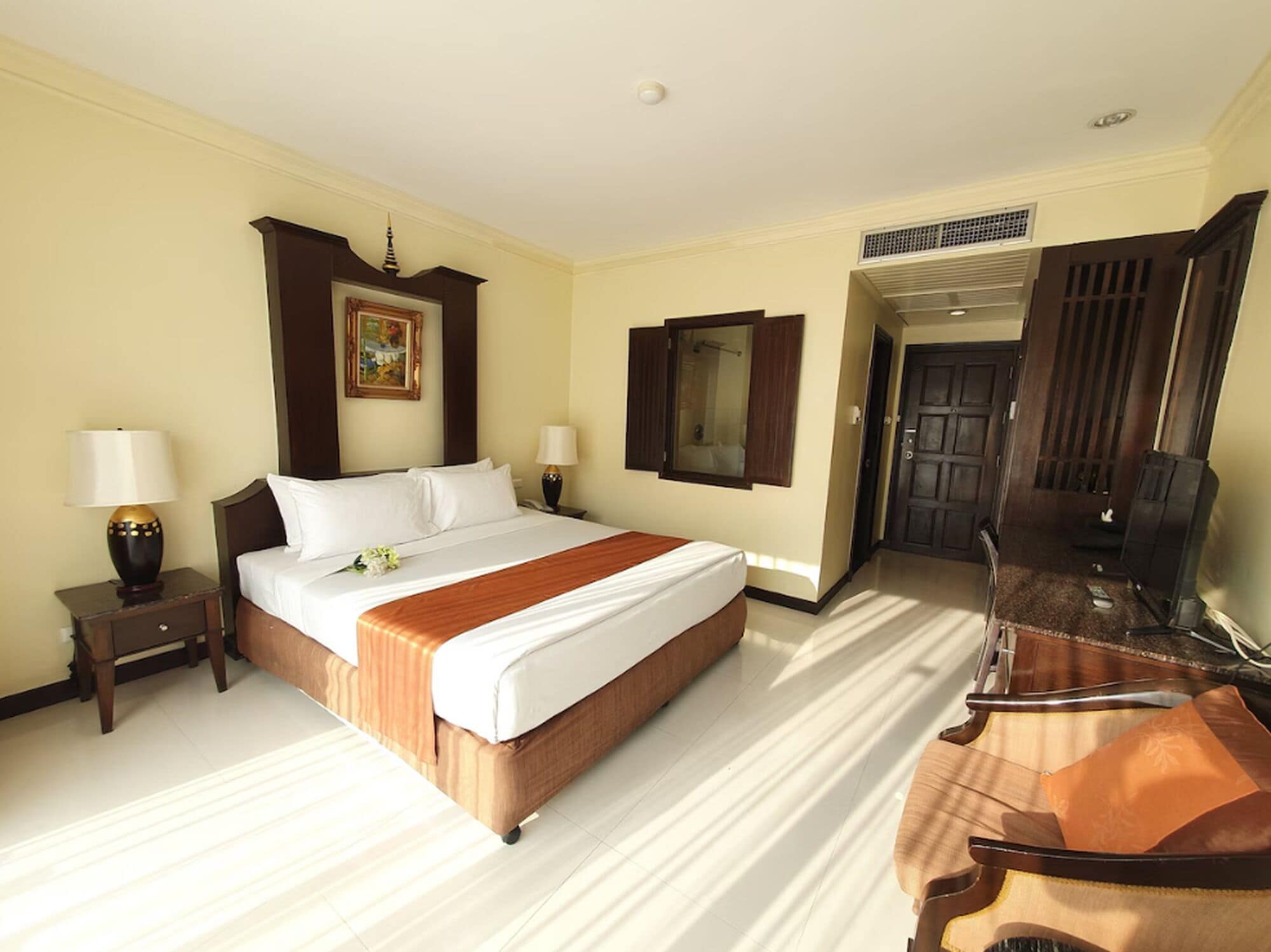 Premiere Deluxe Double | Minibar, in-room safe, soundproofing, free WiFi