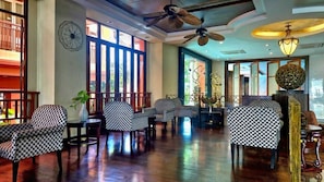 Lobby sitting area