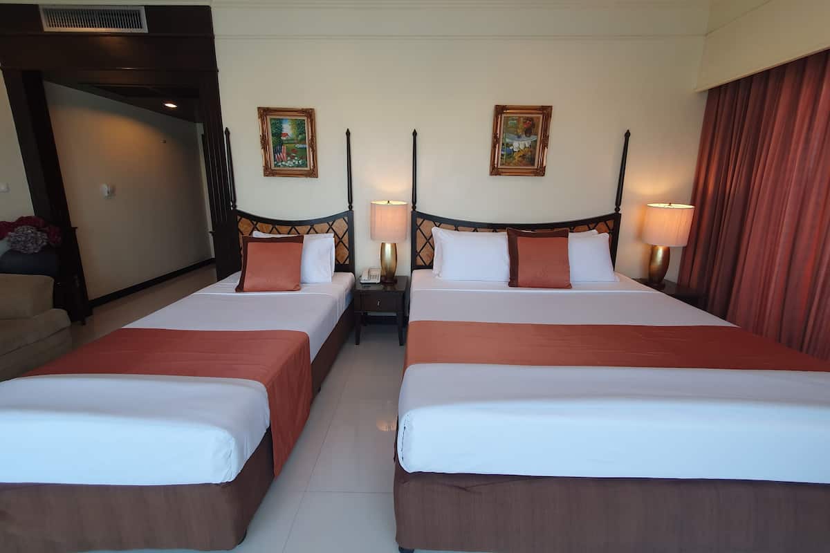 1 bedroom, minibar, in-room safe, blackout drapes