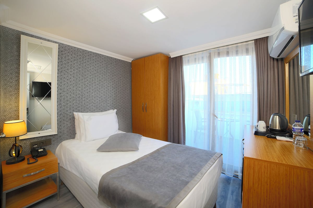 Luxe beddengoed, een minibar, een kluis op de kamer, geluiddichte muren