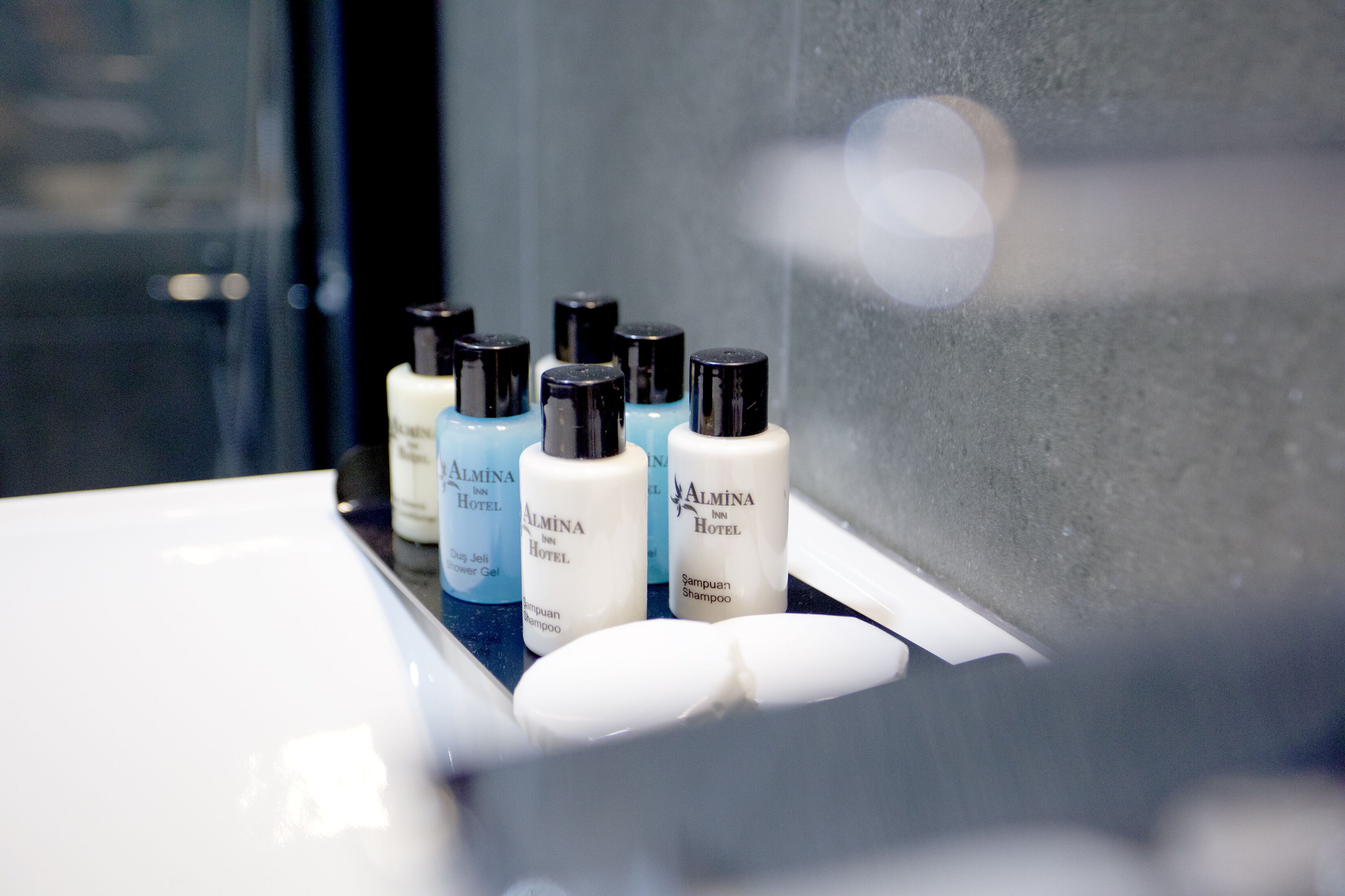 shower, rainfall showerhead, eco-friendly toiletries, hair dryer