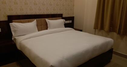 GANGA DARSHAN HOTEL AND RESORT