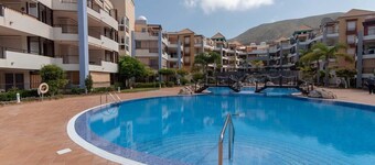 Villa Esmeralda with private heated pool