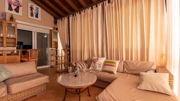 Televisión y reproductor de DVD