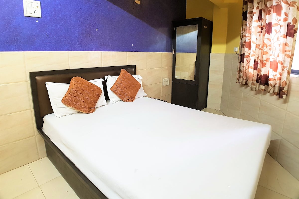 Standard Double Room | Free WiFi