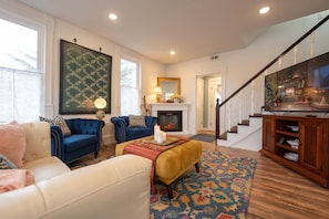 TV, fireplace, offices