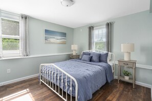 7 Schlafzimmer, Bügeleisen/Bügelbrett, kostenloses WLAN, Bettwäsche