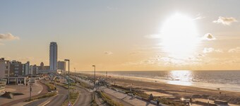 Luxury Garden View Apartment - FREE PARKING