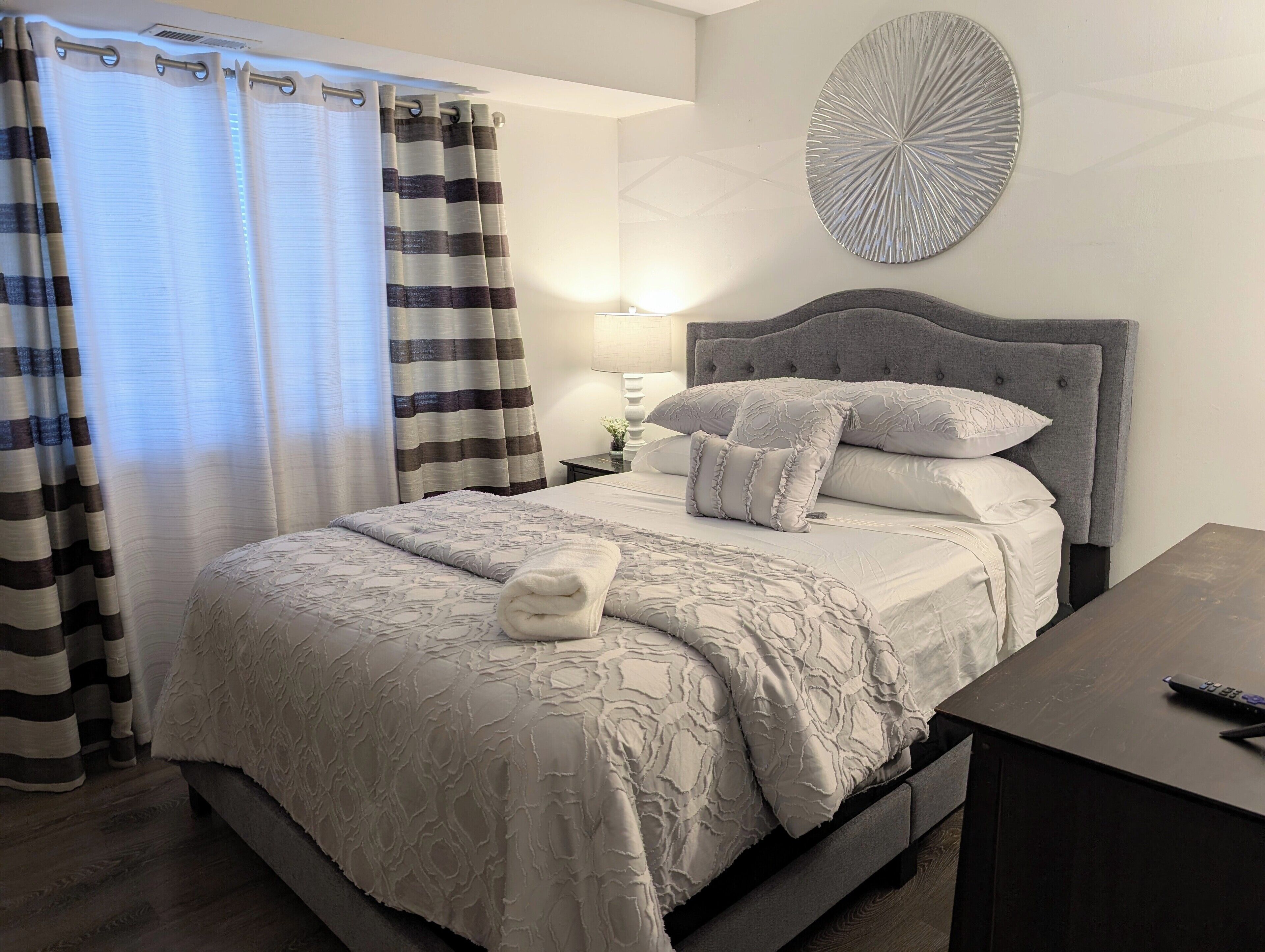 2 bedrooms, iron/ironing board, free WiFi, bed sheets