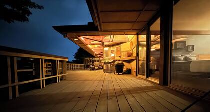 Experience a Frank Lloyd Wright-Inspired Escape in Northeast Georgia