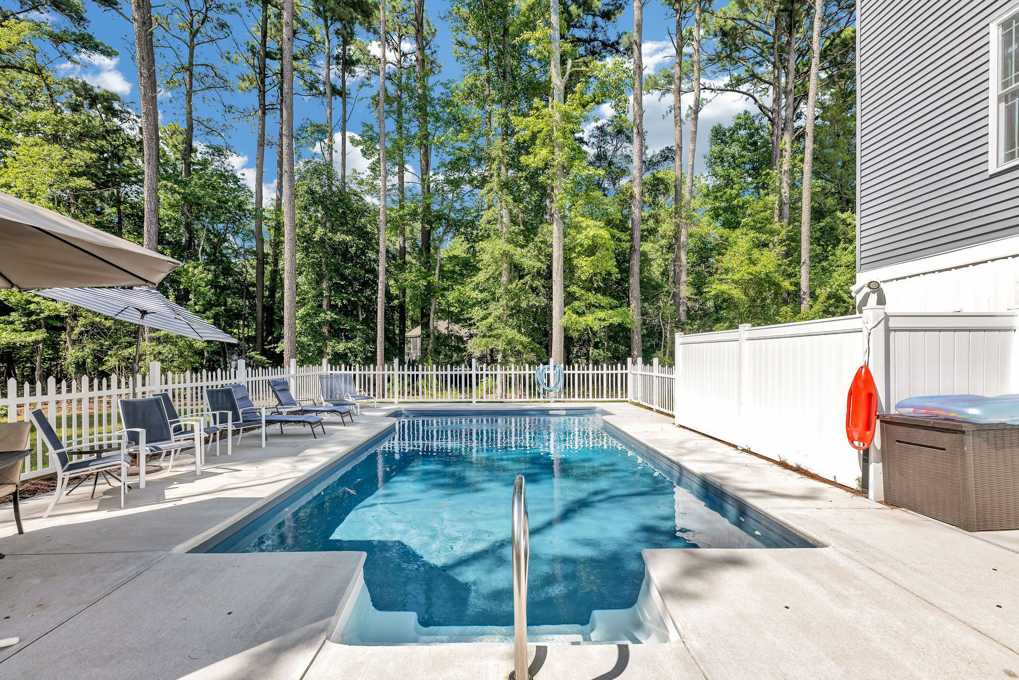 🏊‍♂️ 5 Bedroom 5 Bathroom Beach House With a private pool! 🏊‍♂️