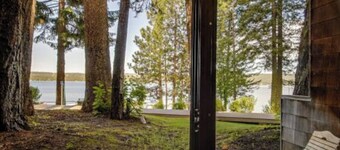 *BBQ*Private Beach*W/D*A/C*Self Check-In