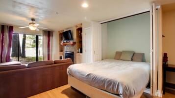 Fer et planche à repasser, lit de bébé portatif, accès au Wi-Fi (inclus)