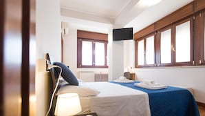 Dobbeltrom, terrasse (Giada) | Allergitestet sengetøy, memory foam-senger, minibar og safe på rommet