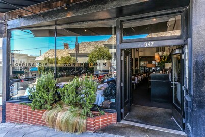 Urban Chic in Lower Pacific Heights